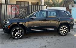 جیپ گراند شیرۆکی